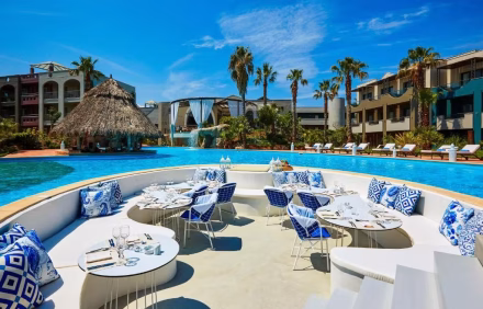 ILIO MARE SEASIDE RESORT 5* – S.PRINOU