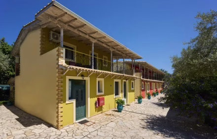 VILLAGIO MAISTRO 3* – LEFKADA