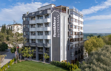 Dedeman Kusadasi Marina