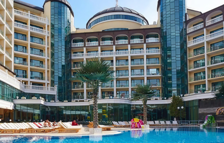PLANETA HOTEL & AQUAPARK 5*