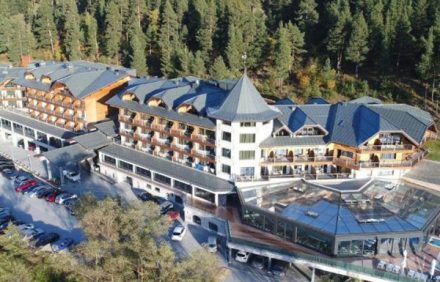 HOT SPRINGS 4* – с. Бања
